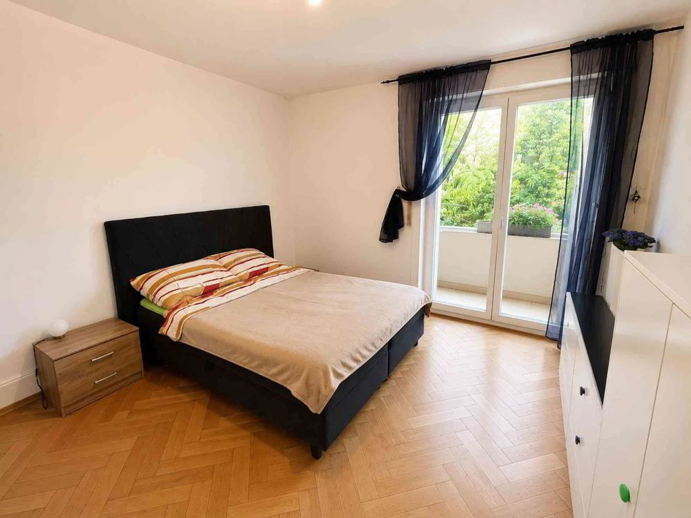 Appartamento di 2.5 locali in affitto a Fribourg - immagine 1/13