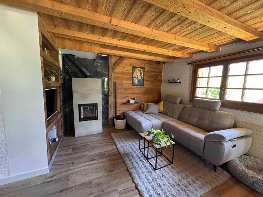 Maison 4.5 pièces à louer à Val-d'Illiez - image 1/5