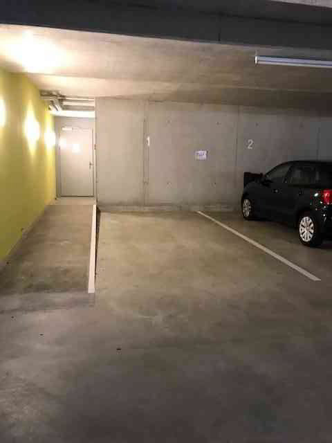 Parking, garage null pièces à louer à Steffisburg - image 1/1