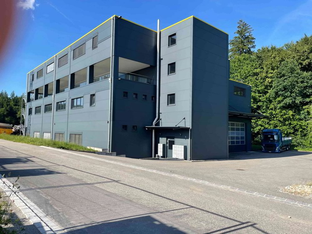 Ufficio & Commercio di 2 locali in affitto a Bannwil - immagine 1/8