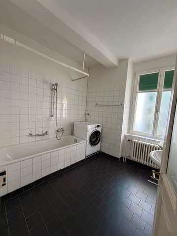 Appartamento di 4.5 locali in affitto a Bienne - immagine 1/13