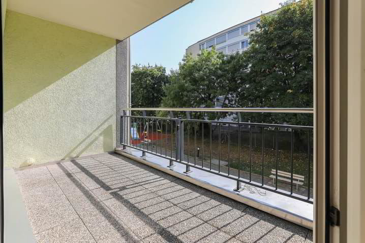 4 rooms Apartment for rent in Genève - image 1/8