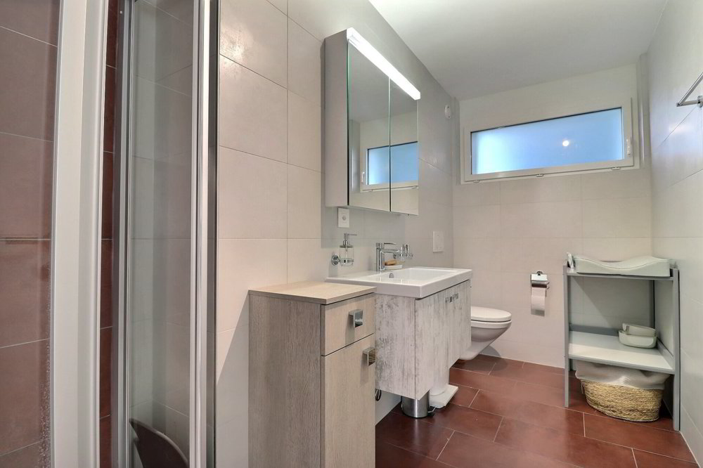 5.5 rooms Apartment to buy in Montreux - image 1/12
