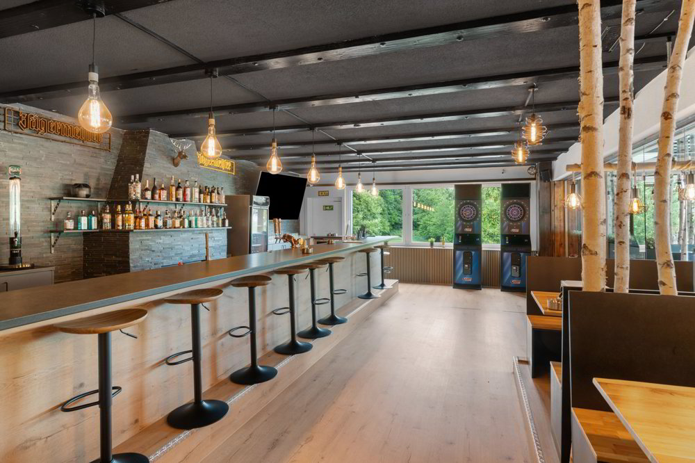 Restaurant mit Bar und Bowling wartet auf neues Leben - Ansicht 3
