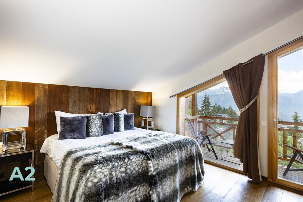 Maison 5 pièces à louer à Crans-Montana - image 1/13