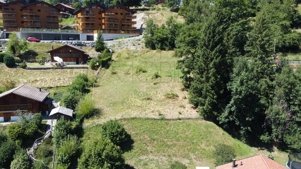 Gryon Immo bietet eine schöne Parzelle in der Nähe aller Annehmlichkeiten - View 2
