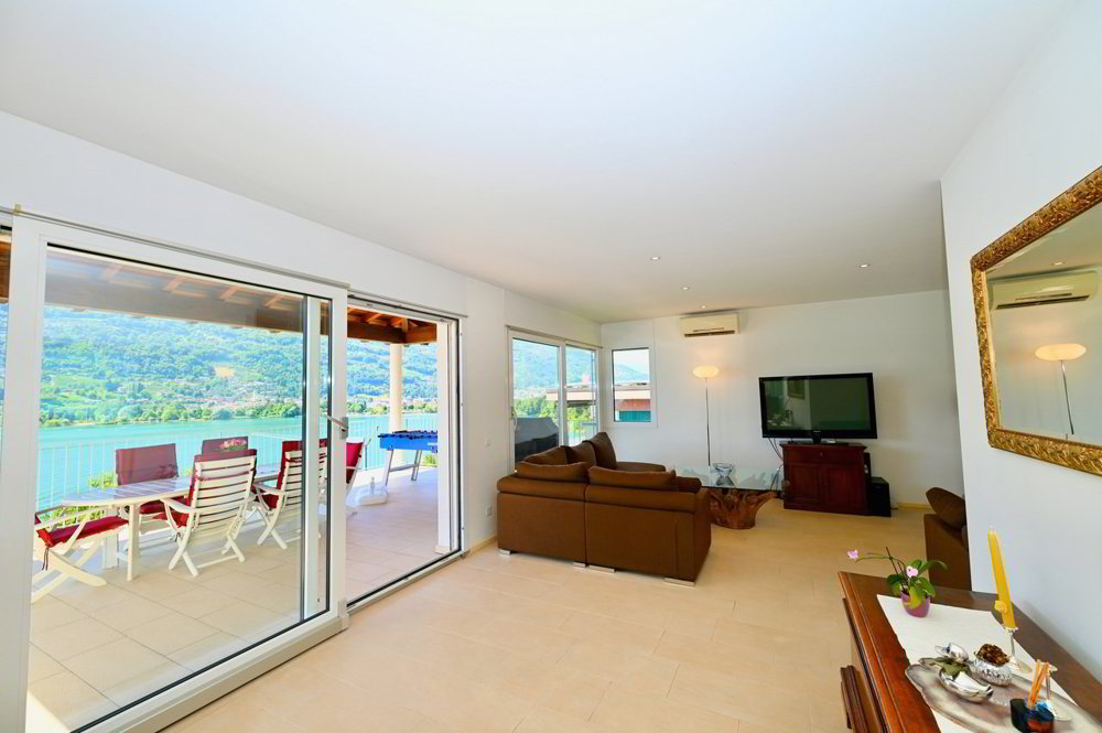 Casa di 7 locali in vendita a Montagnola - immagine 1/13
