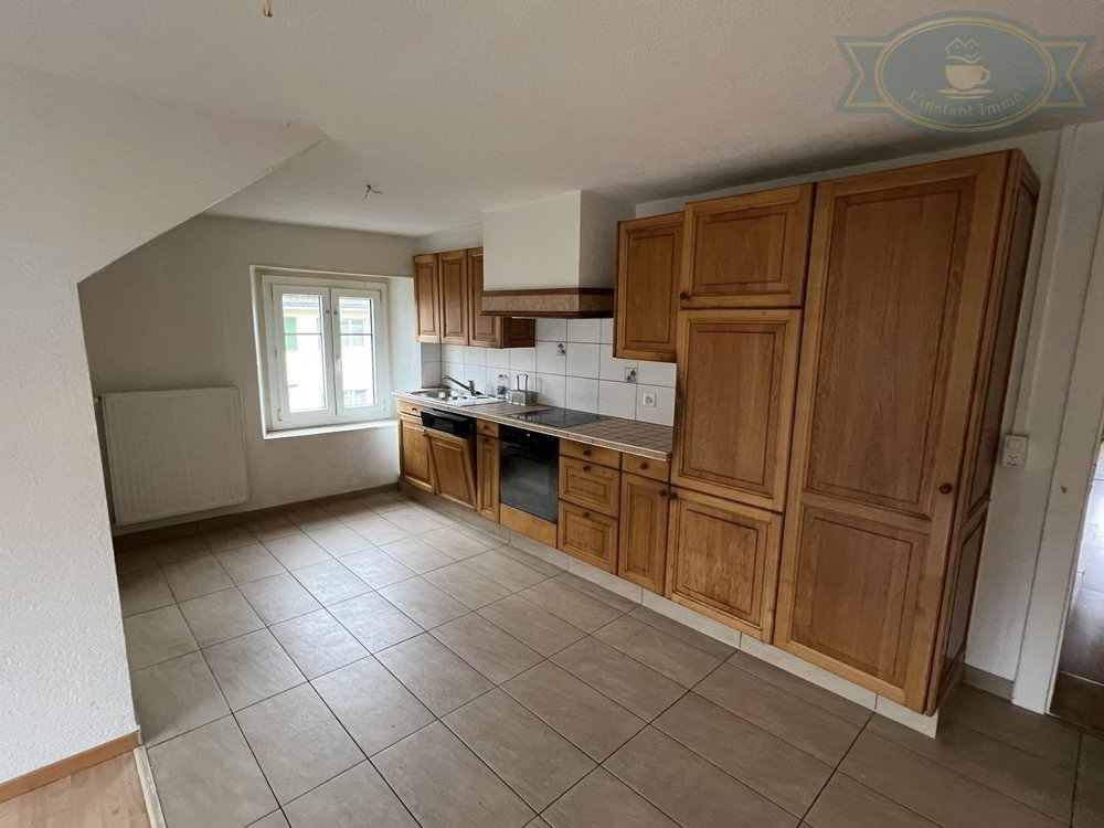 Maison null pièces à acheter à Courgenay - image 1/13
