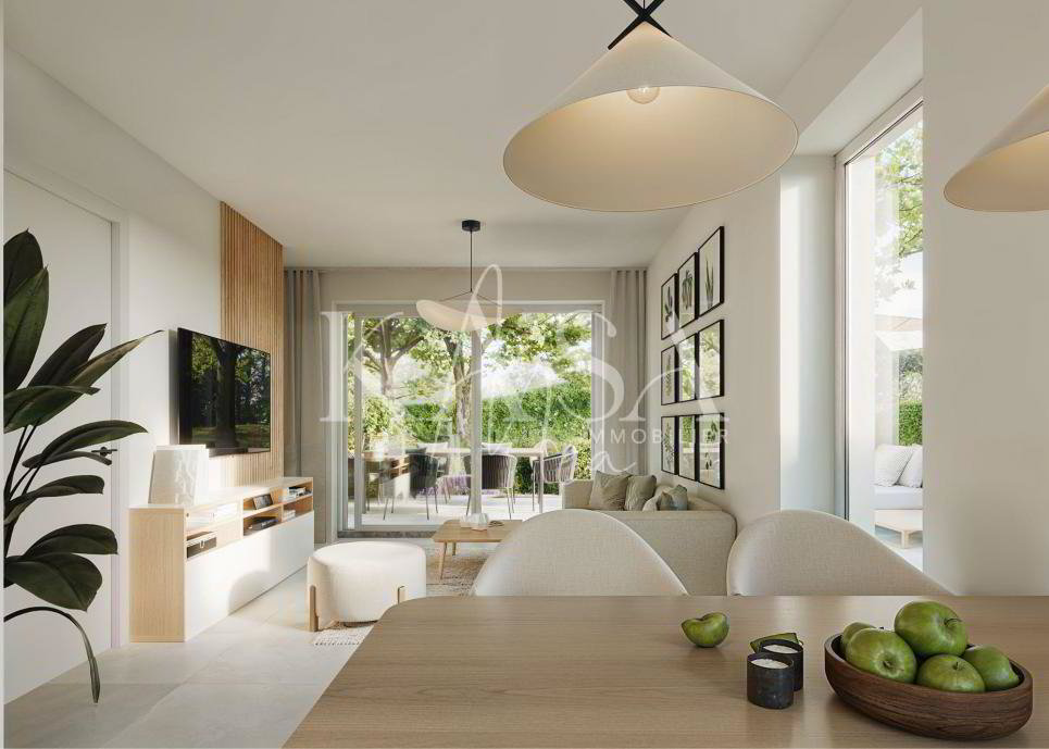 Shtëpi, 76 m², tokë 775 m²