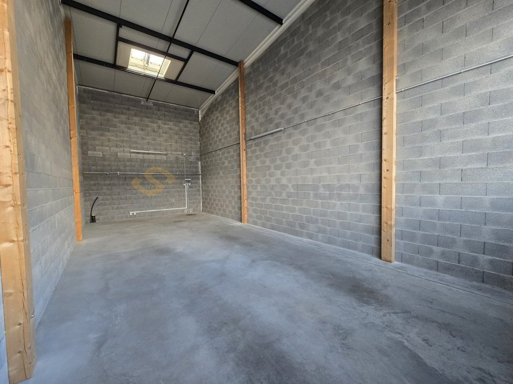 null Zimmer Büro zu vermieten in St-Léonard - Bild 1/5
