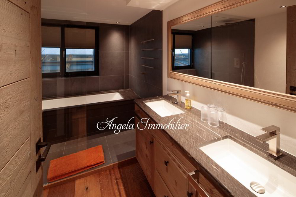 Appartement 6 pièces à louer à Crans-Montana - image 1/13
