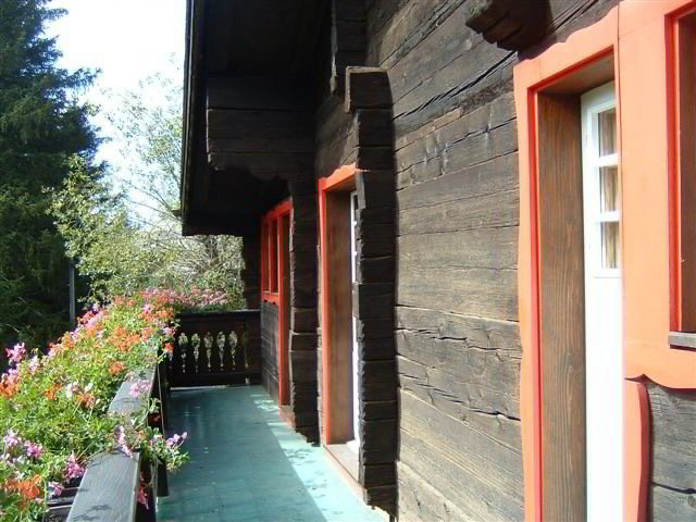 Maison 6 pièces à louer à Crans-Montana - image 1/13