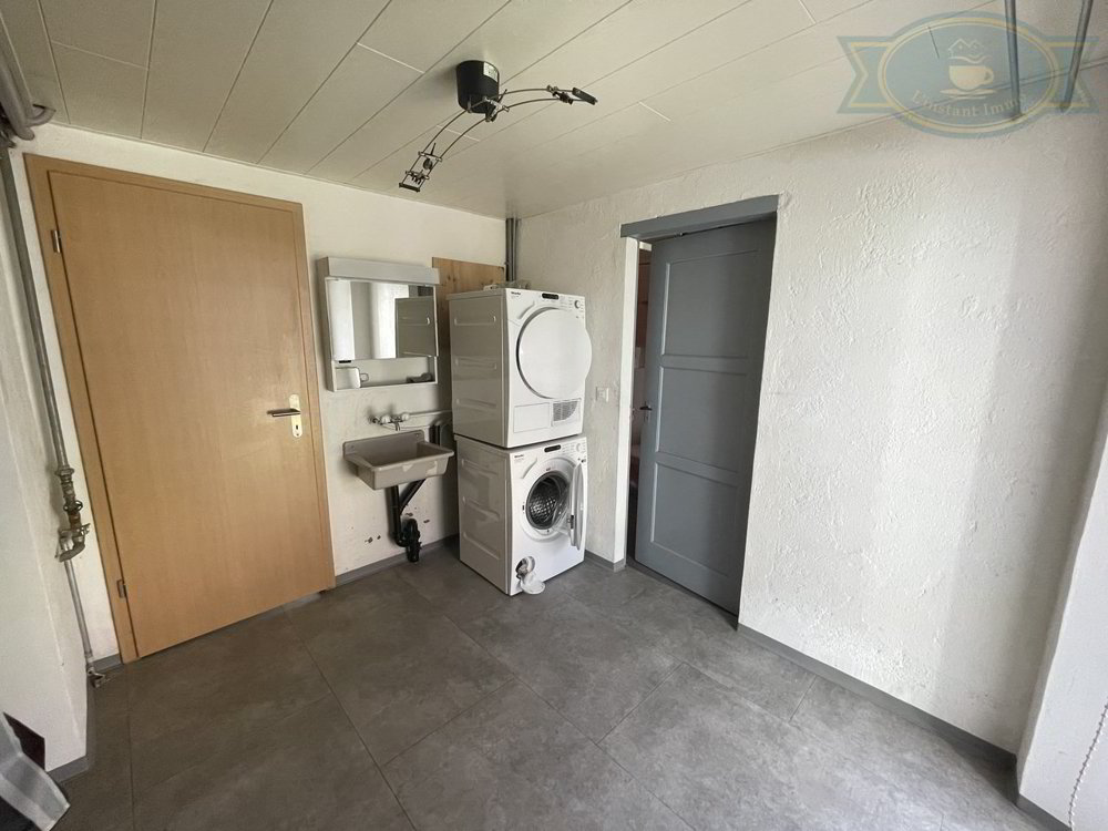 5 rooms House to buy in Alle - image 1/10