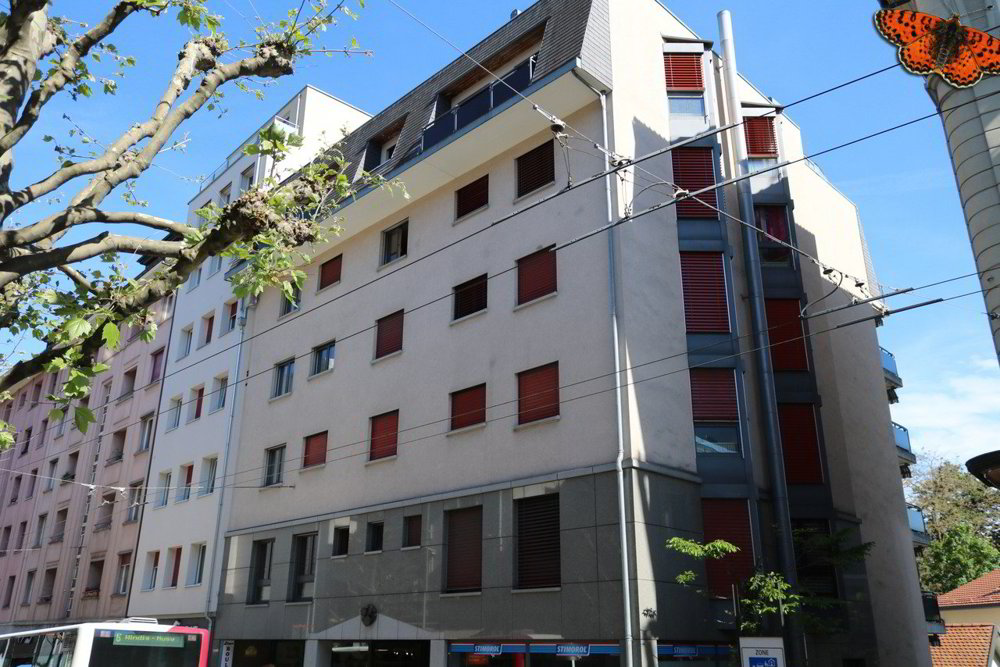 null rooms Car park, garage for rent in Fribourg - image 1/3