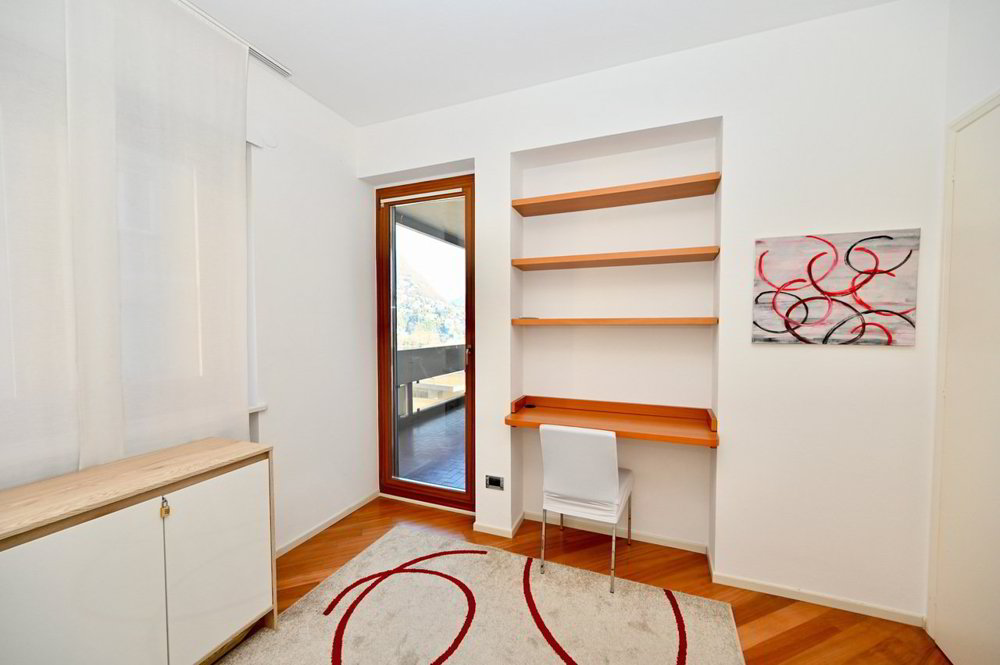 3 rooms Apartment to buy in Lugano - image 1/13