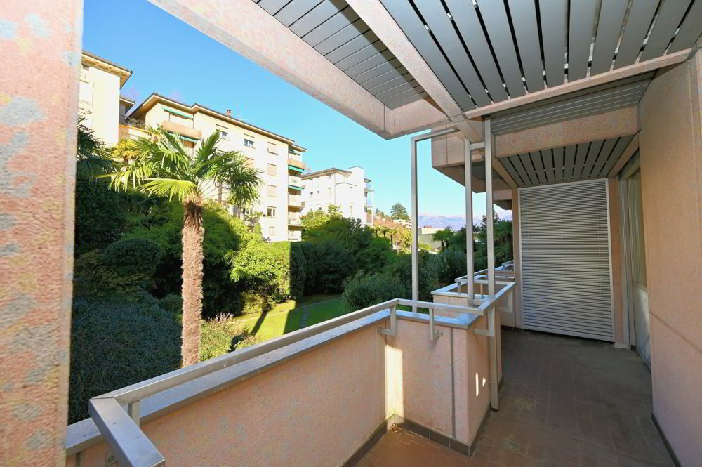 8 Zimmer Wohnung zum verkaufen in Lugano - Bild 1/13