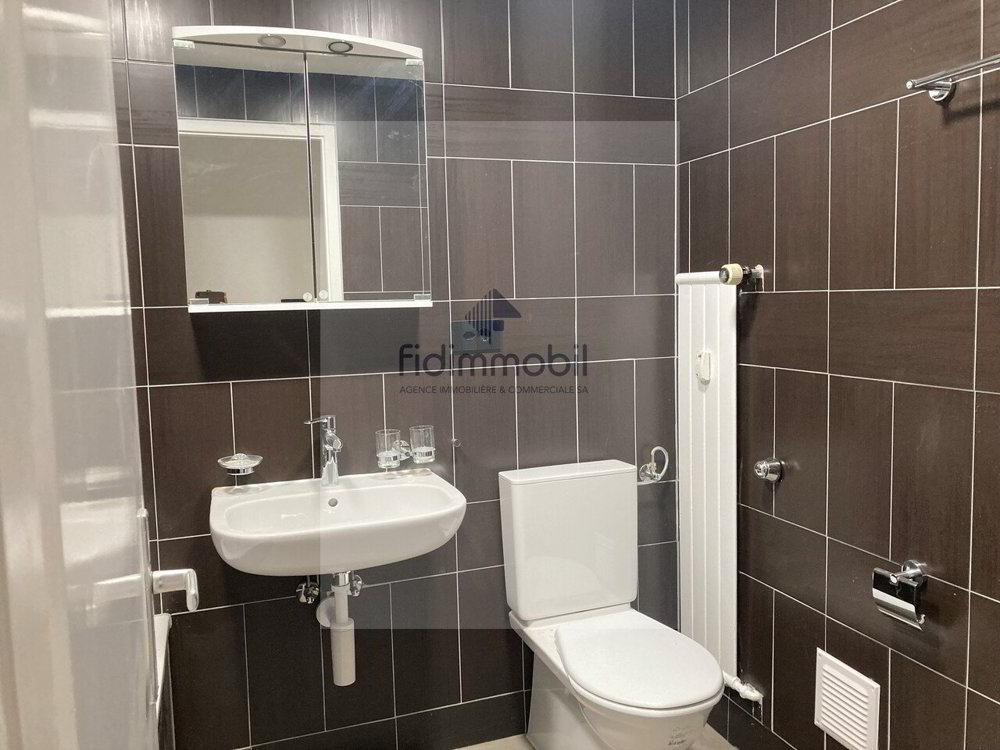 3 Zimmer Wohnung zu vermieten in La Chaux-de-Fonds - Bild 1/7