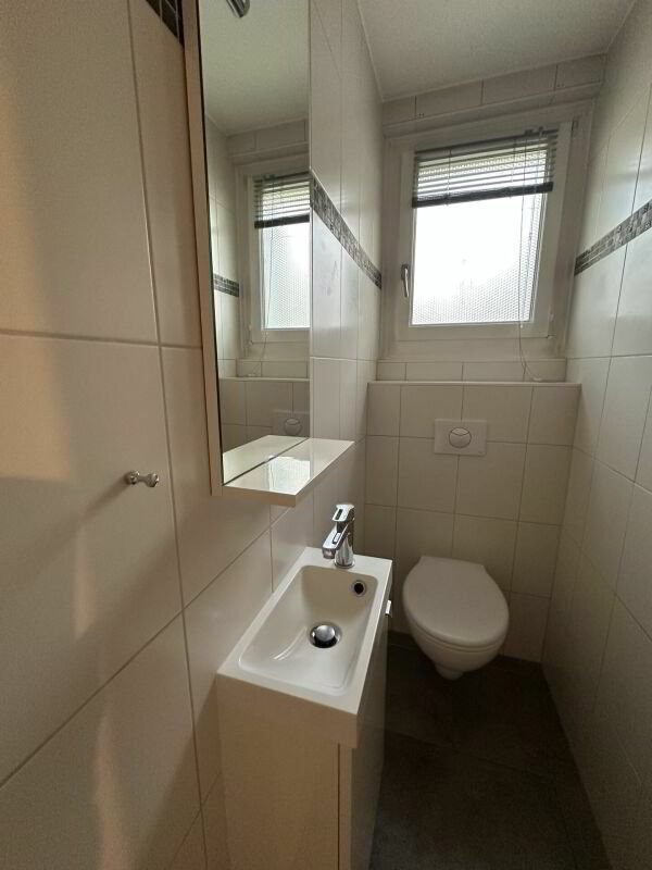 9 rooms House to buy in Payerne - image 1/13