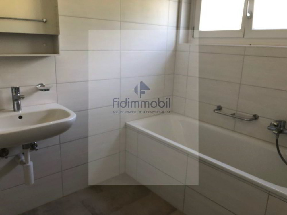 4 Zimmer Wohnung zu vermieten in La Chaux-de-Fonds - Bild 1/7