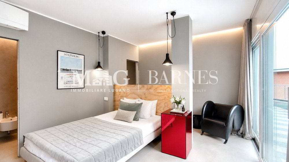 Casa di 7 locali in vendita a Ruvigliana - immagine 1/13