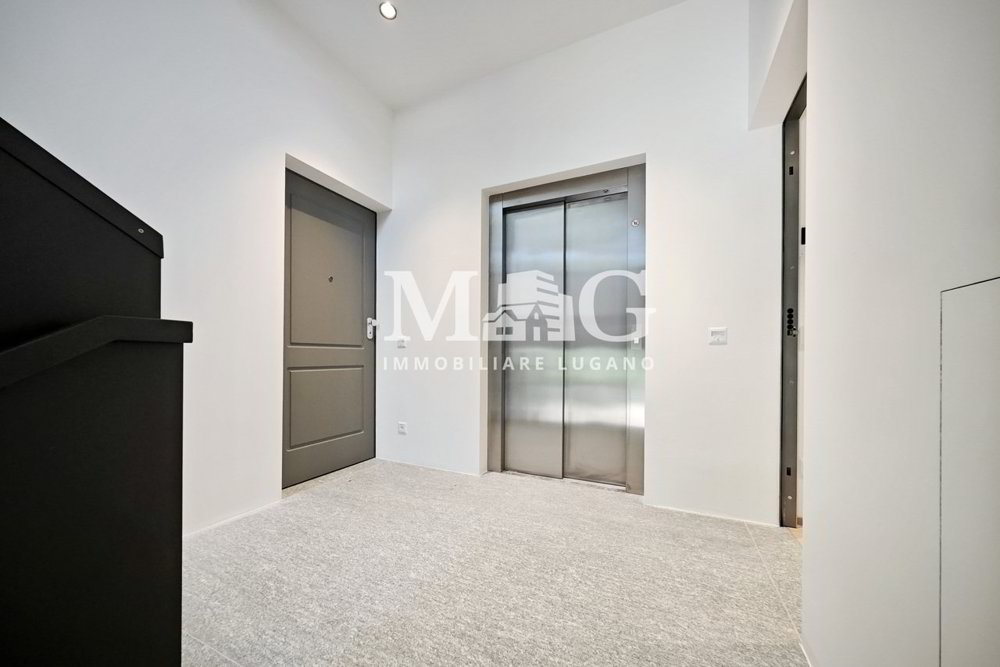 4 Zimmer Wohnung zum verkaufen in Lugano - Bild 1/11