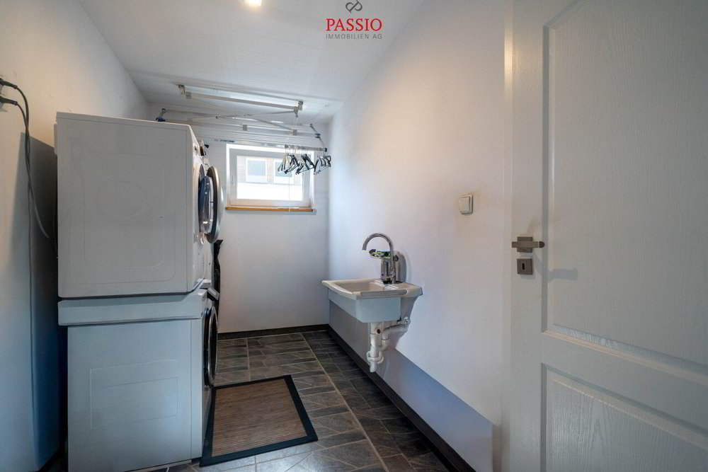 Maison 8 pièces à acheter à Höchstetten - image 1/13