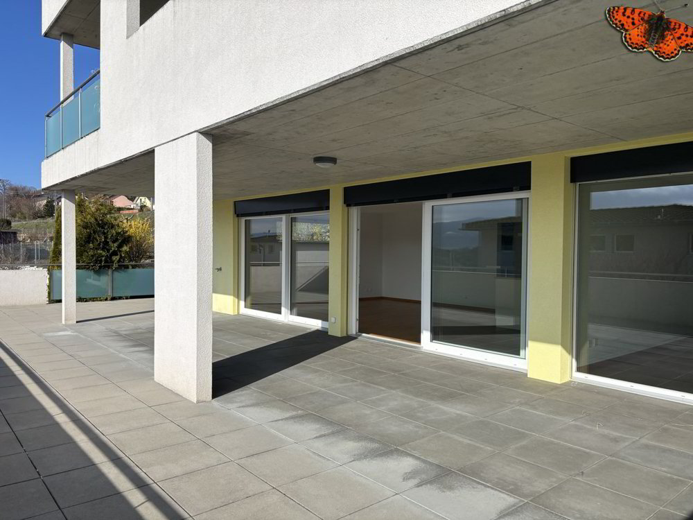 4 rooms Apartment to buy in Neyruz FR - image 1/13