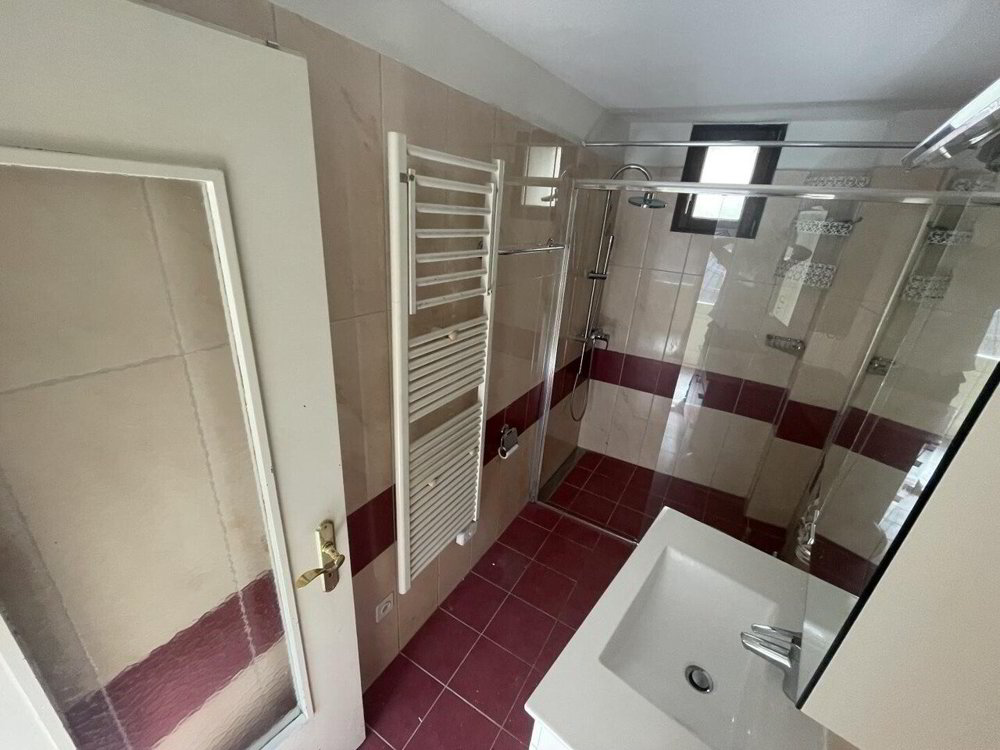 Apartment for sale in Locarno (district), Switzerland - Ansicht 5