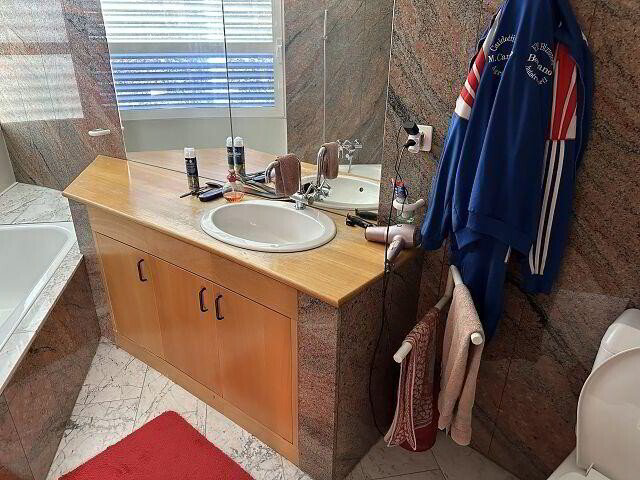 5 Zimmer Haus zum verkaufen in Gnosca - Bild 1/13