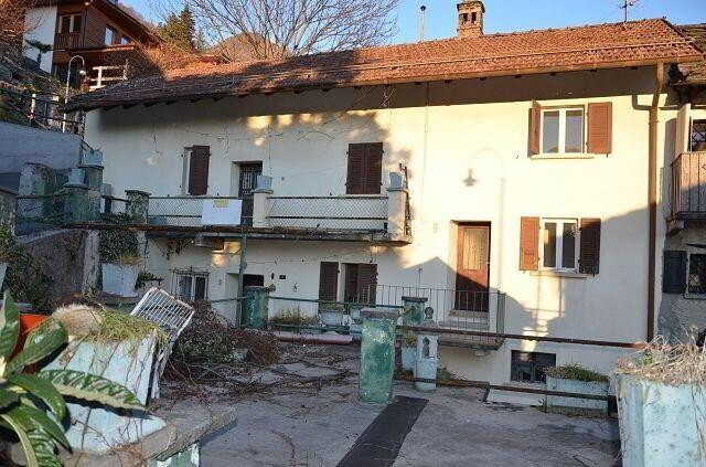 Casa di 6 locali in vendita a Agarone - immagine 1/13