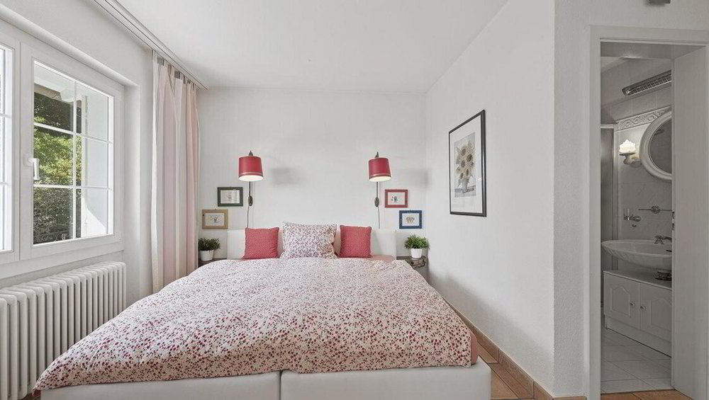 8 rooms House to buy in Novaggio - image 1/13