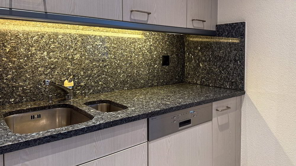 4 Zimmer Wohnung zum verkaufen in Wolhusen - Bild 1/11