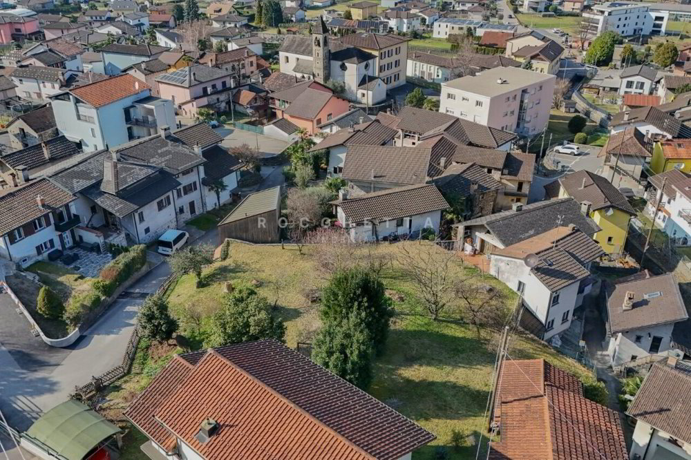 null rooms Land to buy in S. Antonino - image 1/7