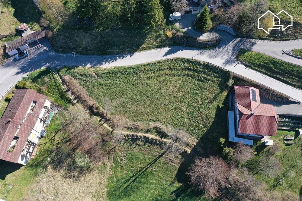 Tokë, 1425 m²