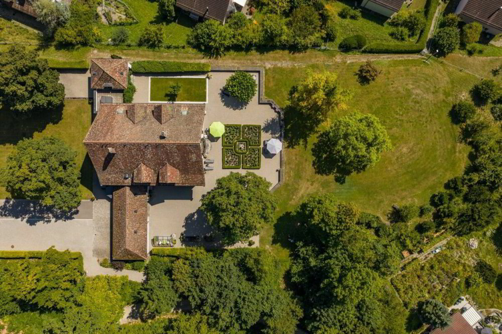 null rooms House to buy in Zürich - image 1/13