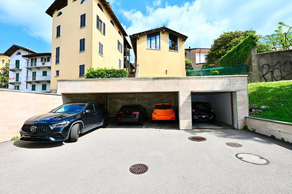 Ufficio & Commercio di null locali in vendita a Mendrisio - immagine 1/2