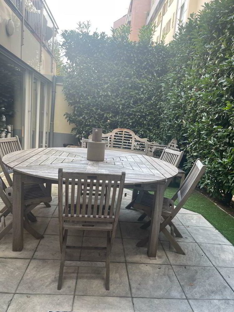 5 rooms Apartment for rent in Genève - image 1/11