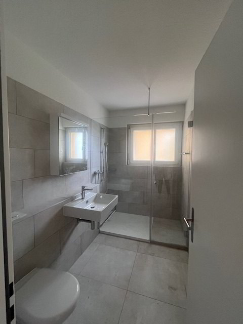 3 Zimmer Wohnung zu vermieten in Ascona - Bild 1/8