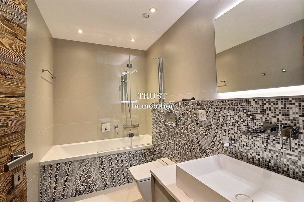 Appartamento di 6 locali in vendita a Crans-Montana - immagine 1/13