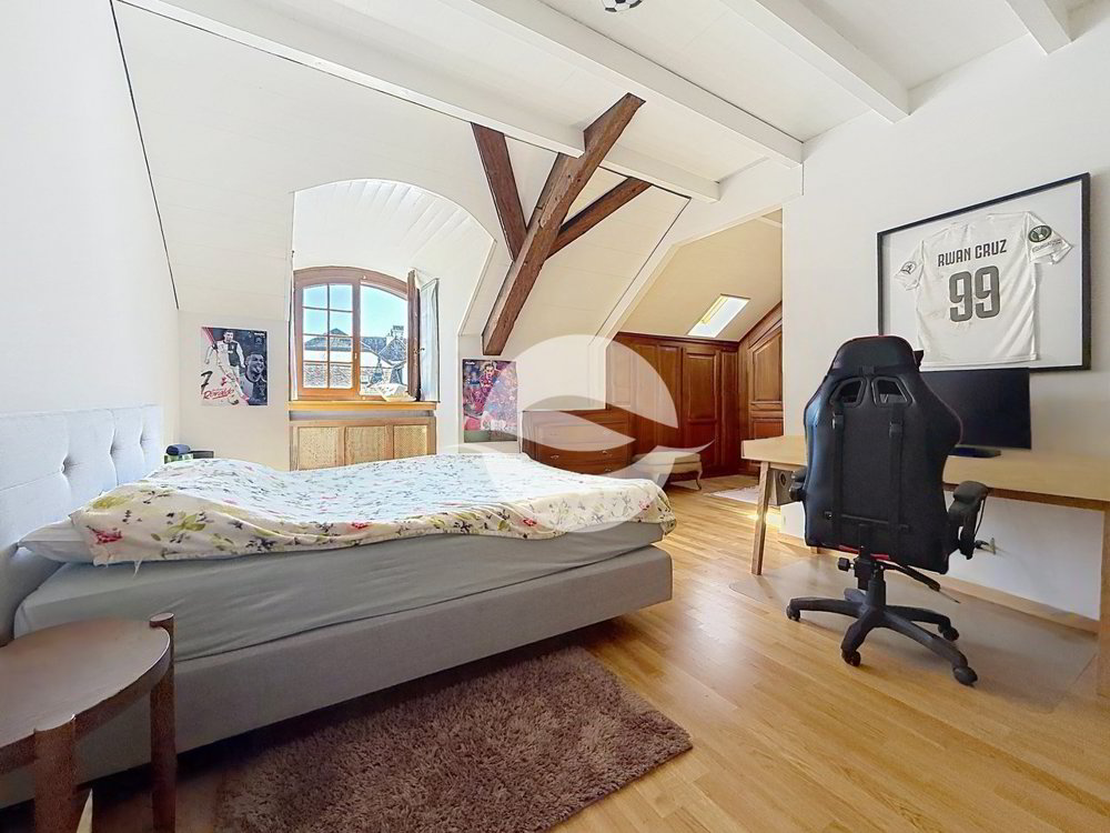 7 Zimmer Haus zu vermieten in Coppet - Bild 1/13
