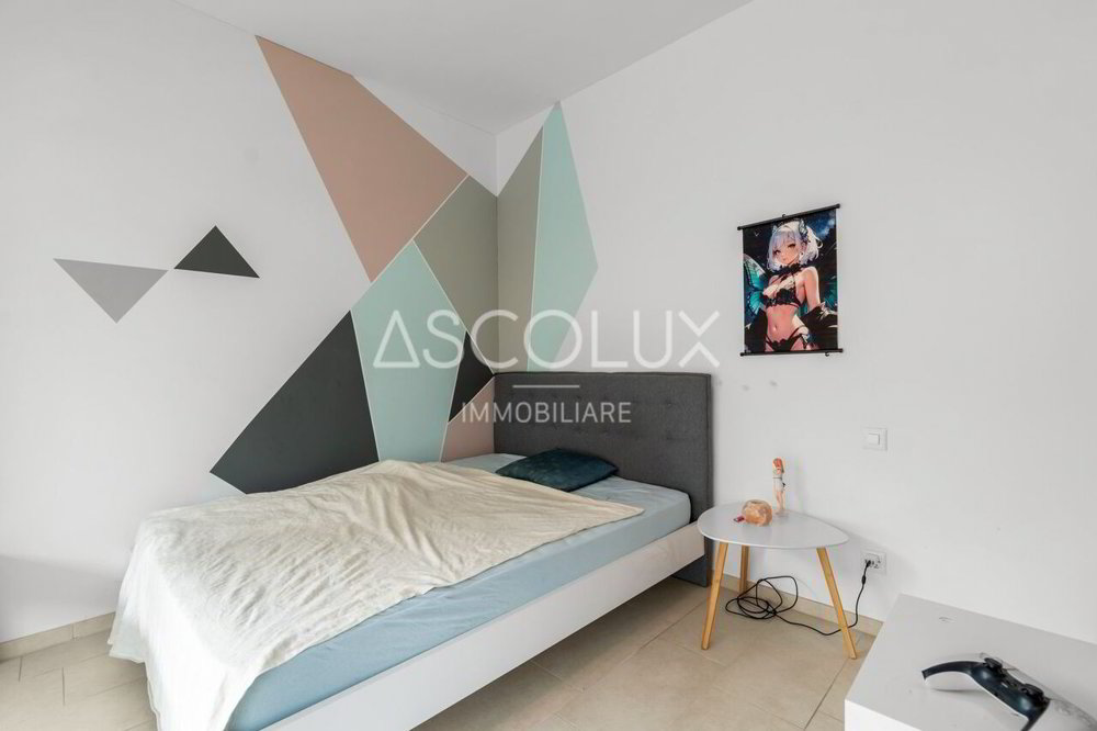 2 rooms Apartment to buy in Brissago - image 1/13