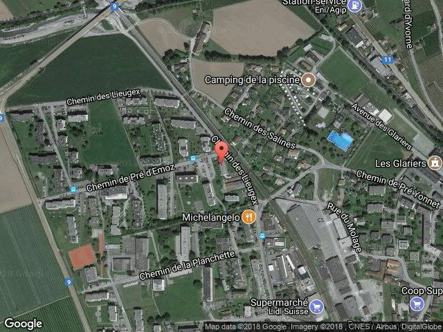 null rooms Car park, garage for rent in Aigle - image 1/3