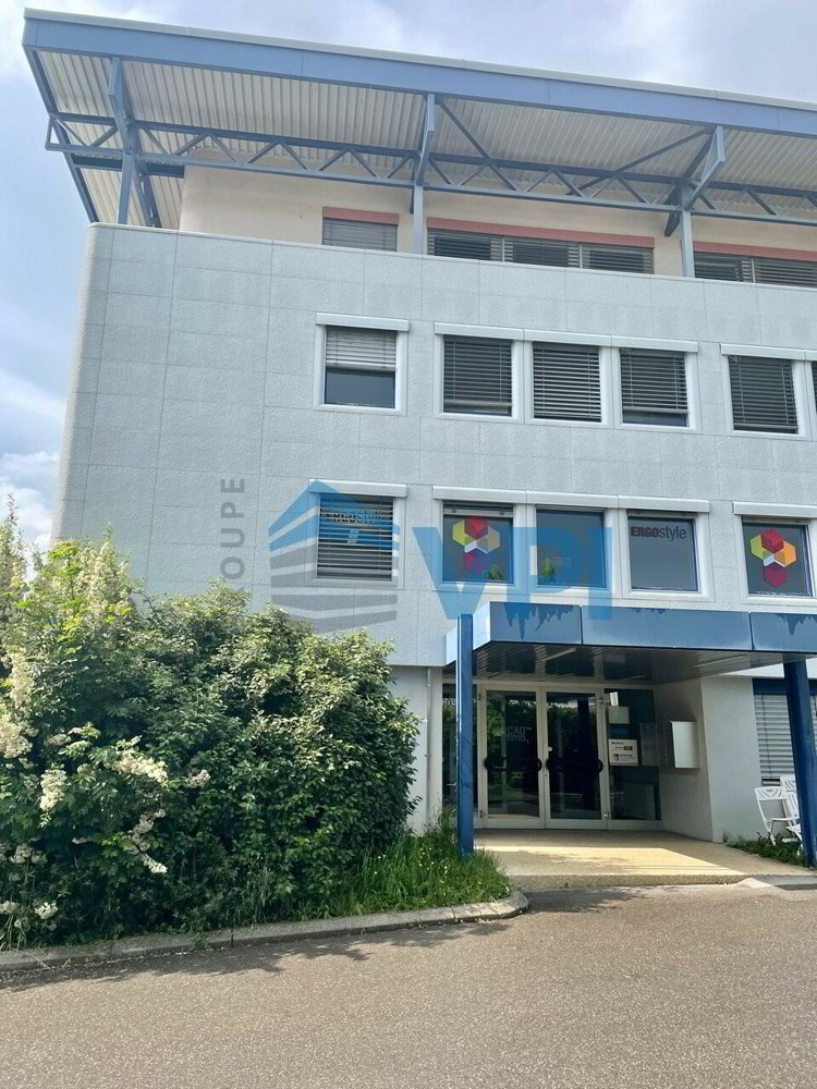 Mont-sur-Lausanne - Schönes Büro von 486 m² mit Verladebereich - Ansicht 2