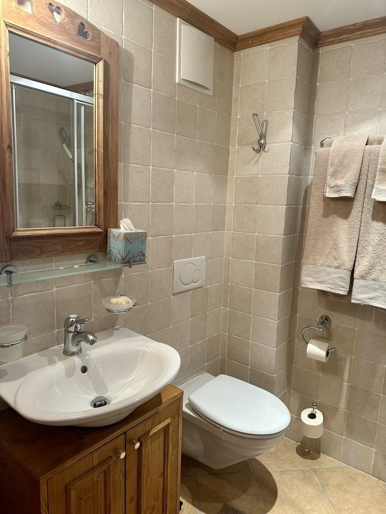 Appartement 4 pièces à louer à Crans-Montana - image 1/13