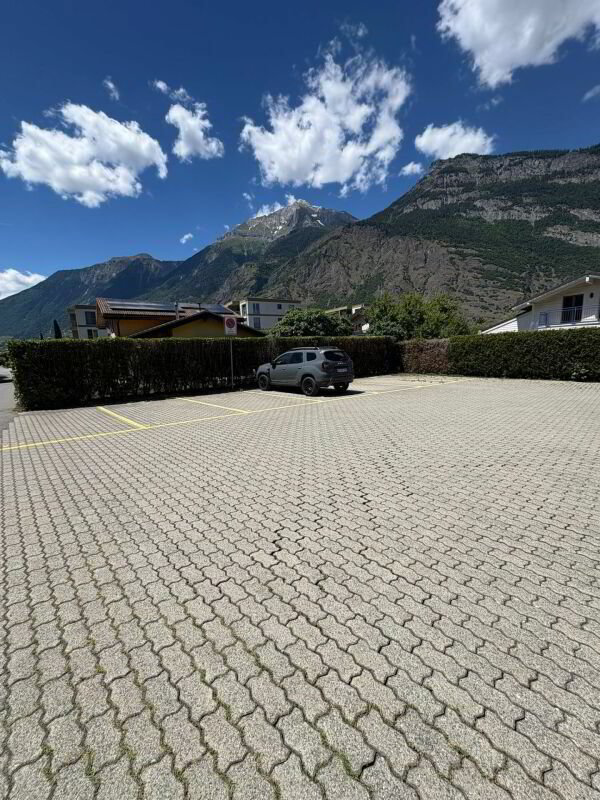 null Zimmer Parkplatz, Garage zu vermieten in Saxon - Bild 1/2
