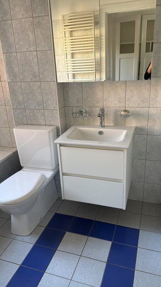4 Zimmer Wohnung zu vermieten in Muralto - Bild 1/9