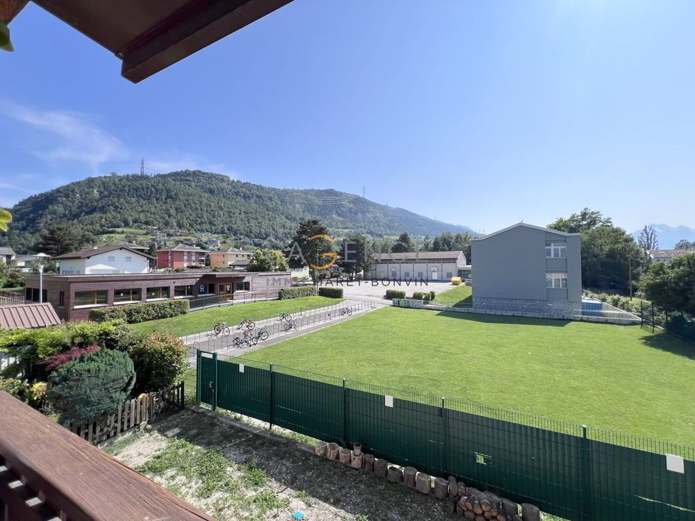 3 rooms Apartment to buy in Bramois - image 1/7