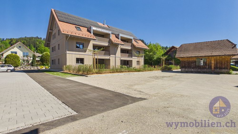 3 rooms Apartment to buy in Lützelflüh-Goldbach - image 1/11