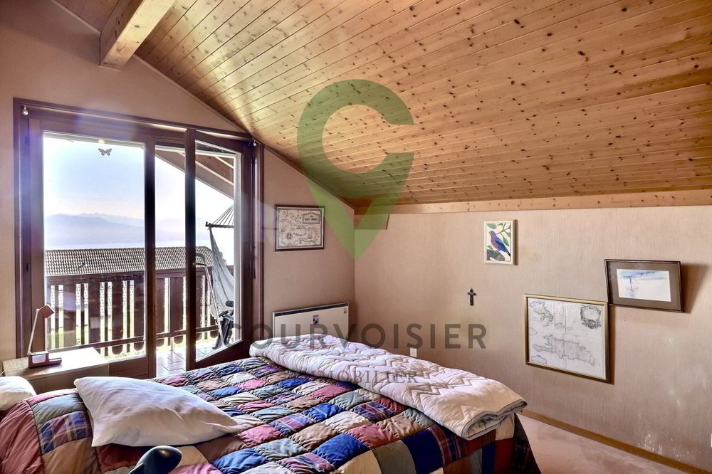 Casa di 6 locali in vendita a Begnins - immagine 1/13