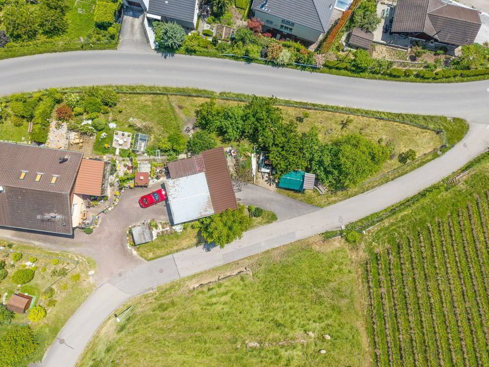 Wunderschönes Grundstück mit Seeblick auf den Murtensee und der Möglichkeit zum Bau einer Wohnung oder eines Hauses - Ansicht 4